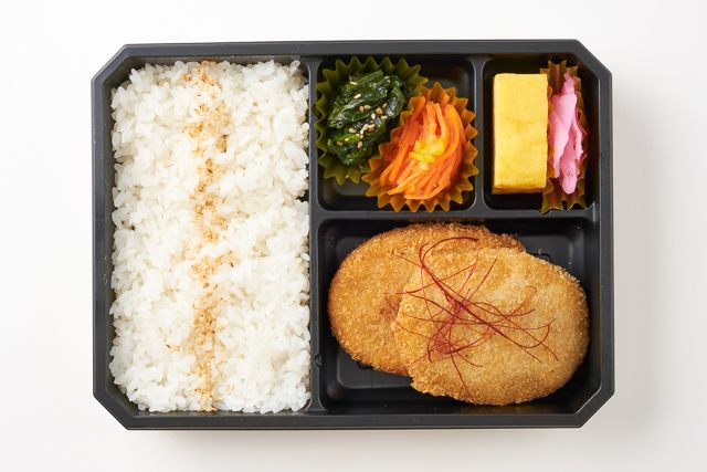 ころっち（東京店）-明治29年創業 老舗精肉店のビーフコロッケ弁当