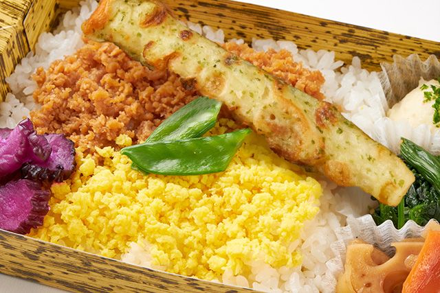 旬菜 琥珀 -kohaku-（東京店）-彩 -そぼろと和菜-