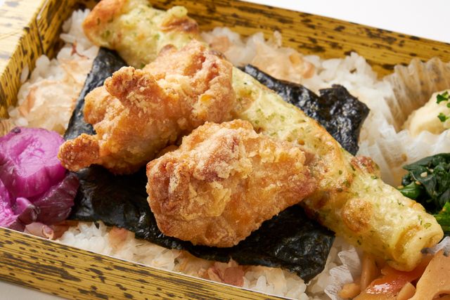 旬菜 琥珀 -kohaku-（東京店）-彩 -若鶏の竜田揚げと和菜-