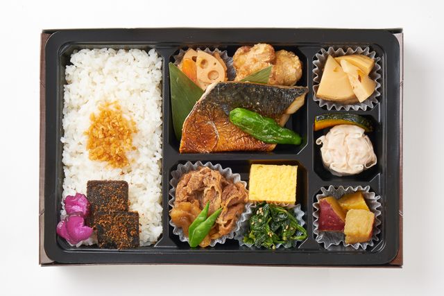 旬菜 琥珀 -kohaku-（岩槻店）-逸 -国産牛すき焼きと国産さば塩焼き御膳-