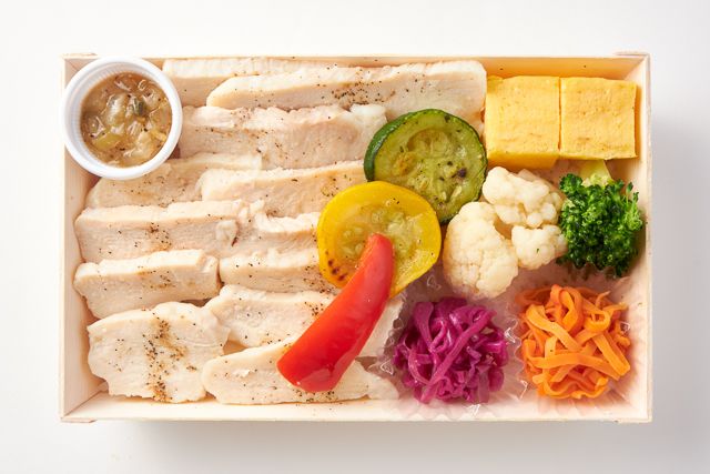 TOTONOE+（トトノエプラス）（東京店）-アマニ鶏のスチームチキン〜香味ソース〜