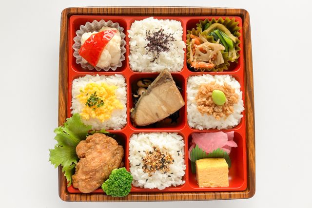 KURA-SHINO kitchen（東京店）-ひだまり-ぶりの照り焼きと若鶏のからあげ-