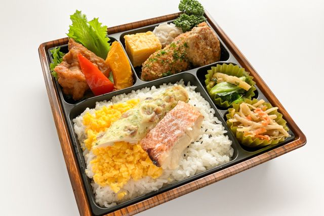 KURA-SHINO kitchen（東京店）-いろどり-赤魚の西京焼きと若鶏のからあげ-