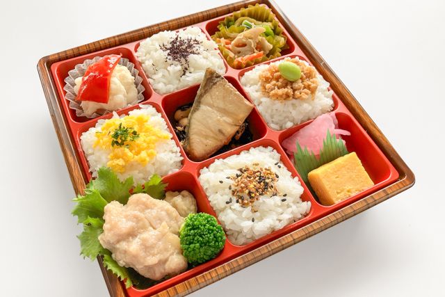 【お茶なし】ひだまり-ぶりの照り焼きと鶏肉の塩こうじ焼き-