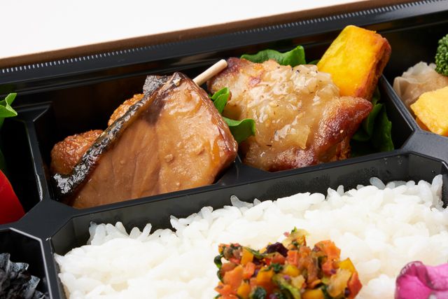 季のいろ-tokinoiro-（東京店）-紅梅-彩りご飯とぶりの照り焼き御膳-