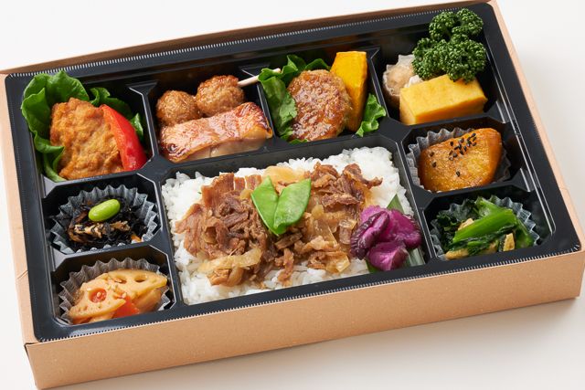 季のいろ-tokinoiro-（東京店）-群青-国産牛のすき焼きと赤魚の西京焼き御膳-