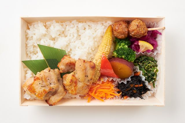 B.LOGIC（東京店）-塩麹グリルチキンと彩りバランスBOX（白米）