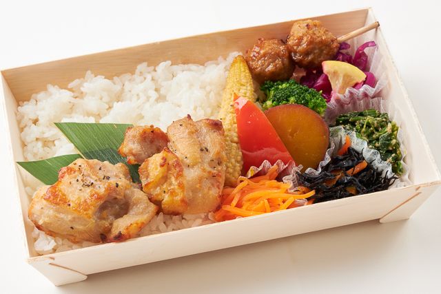 B.LOGIC（東京店）-塩麹グリルチキンと彩りバランスBOX（白米）