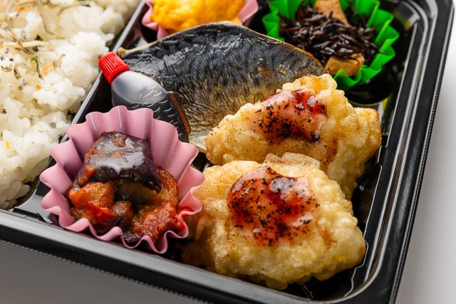 味いち健美-【GABAとたんぱく質が摂れる】梅鶏天・焼きサバ弁当