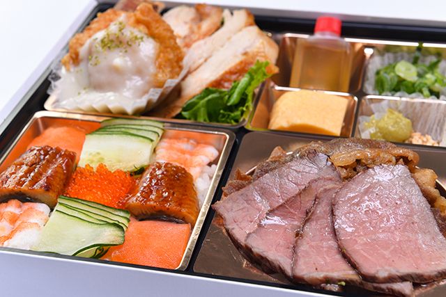 紅まる BENIMARU（大阪店）-日本銘柄牛2種類を一度で食べられる肉まぶし弁当【宮崎牛・近江牛】 赤