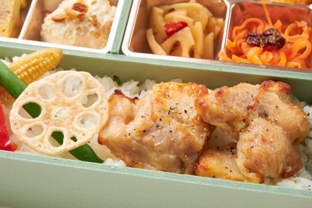 Gemma［ジェンマ］（東京店）-塩麹チキンと厳選8種の旬彩デリ