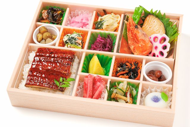 麻布 四季彩堂-【熨斗対応可】鰻重と銀だら柚庵焼きの十二彩折詰