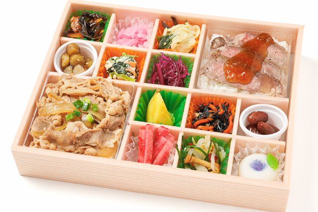 麻布 四季彩堂-【熨斗対応可】牛めしと牛ロースステーキの十二彩折詰