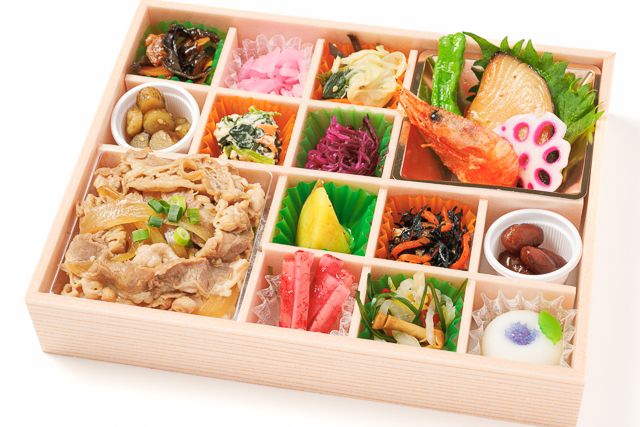 麻布 四季彩堂-【熨斗対応可】銀だら柚庵焼きと柔らか牛めしの十二彩折詰
