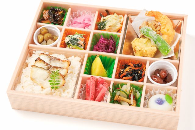 麻布 四季彩堂-【熨斗対応可】季節天ぷらと鯛めしの十二彩折詰
