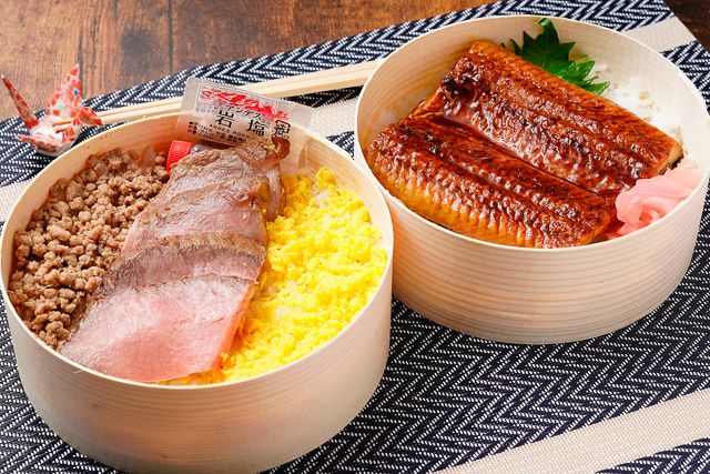 彩うらら-A5黒毛和牛極上カルビ＆鰻の2段弁当［U-19］