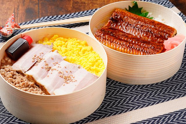 彩うらら-炭火焼き ポークステーキ＆鰻2段弁当［U-14］