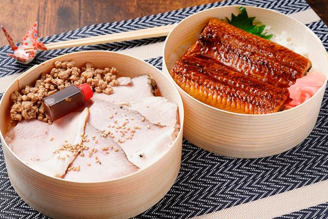 薄切り 炭火焼き ローストポーク＆鰻の2段弁当［U-12］の商品写真