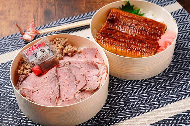 彩うらら-薄切り 炭火焼き ローストビーフ＆鰻の2段弁当［U-11］