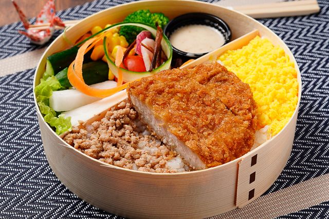 彩うらら-絶品ソースカツわっぱ弁当［U-06］