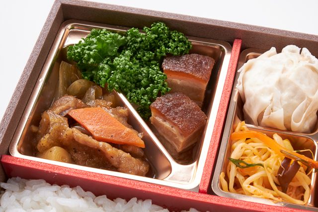 TSUBAME菜館（岩槻店）-TSUBAME-豚の角煮と牛肉の黒胡椒炒め-