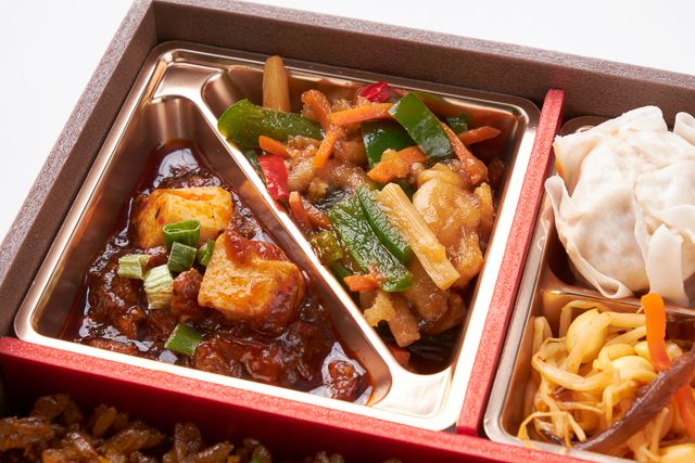 TSUBAME菜館（岩槻店）-飛燕-炒飯と青椒肉絲と麻婆豆腐-