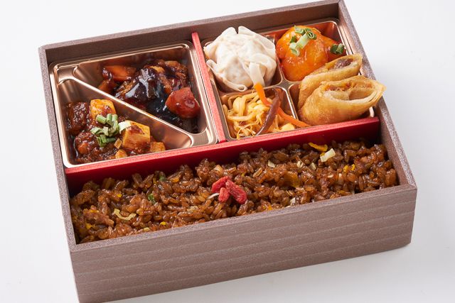TSUBAME菜館（岩槻店）-飛燕-炒飯と麻婆豆腐と酢豚-