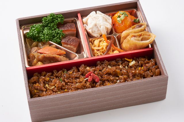 TSUBAME菜館（岩槻店）-飛燕-炒飯と豚の角煮と牛肉の黒胡椒炒め-