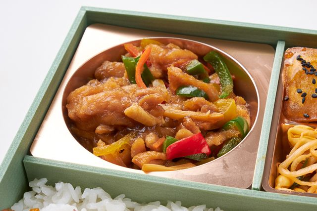 旬華 jupiter（岩槻店）-星宿-彩り青椒肉絲-