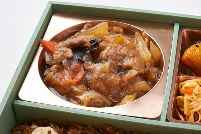 旬華 jupiter（岩槻店）-星華-炒飯と牛肉の黒胡椒炒め-