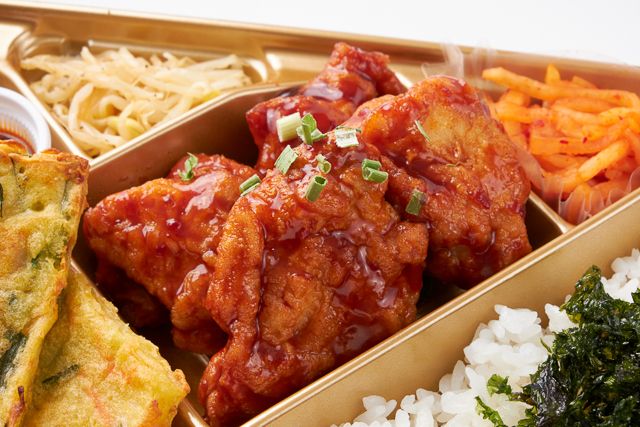 韓菜厨房 モア（岩槻店）-韓菜御膳 ヤンニョムチキンと彩りチヂミ