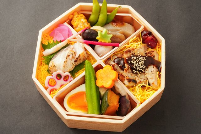 麹屋 花よし-銀鱈塩麹焼きと豚肩ロース肉のステーキ