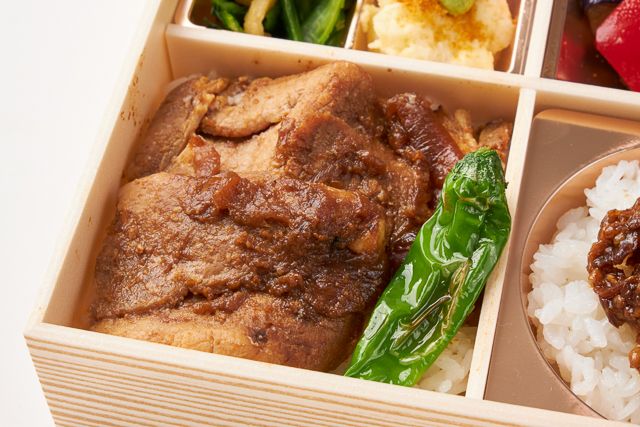 旬菜割烹 膳（東京店）-豚肉の生姜焼きと我がまま彩菜