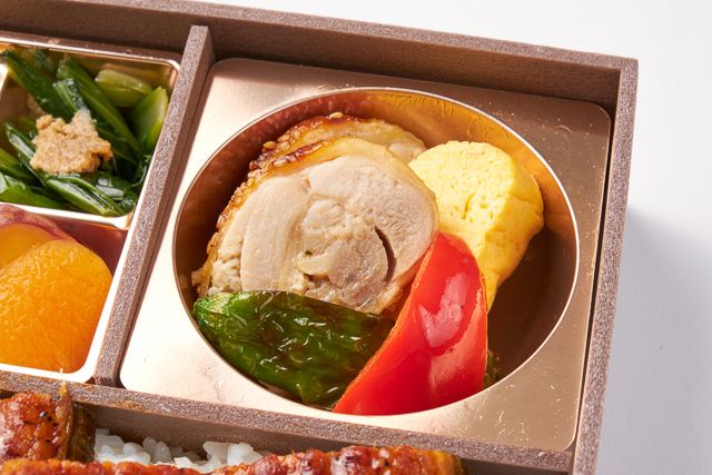 青山 鰻割烹 昇（東京店）-うな重と若鶏香味焼き御膳