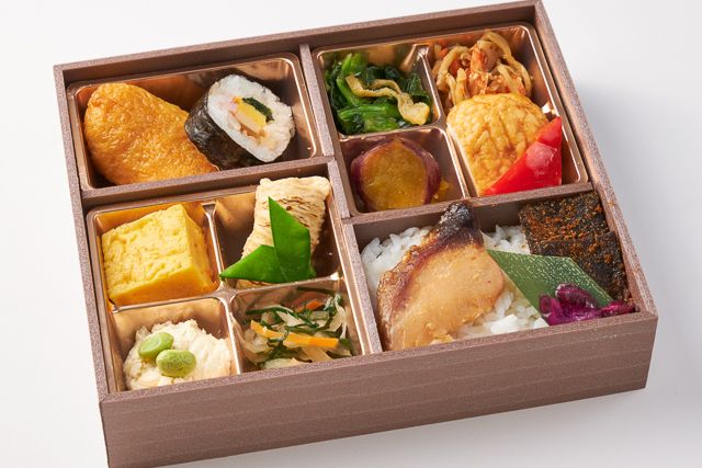 日本料理 しき彩亭（東京店）-あっさりバランス仕立て～おかずの彩りと黒むつの西京焼き～