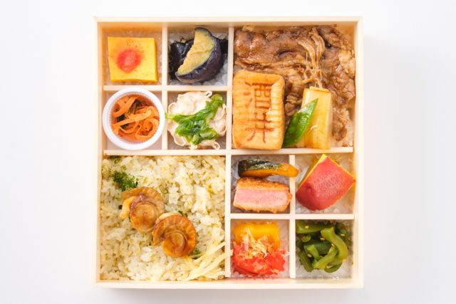 酒井商会（名古屋店）-帆立と牛すきのWごはん御膳