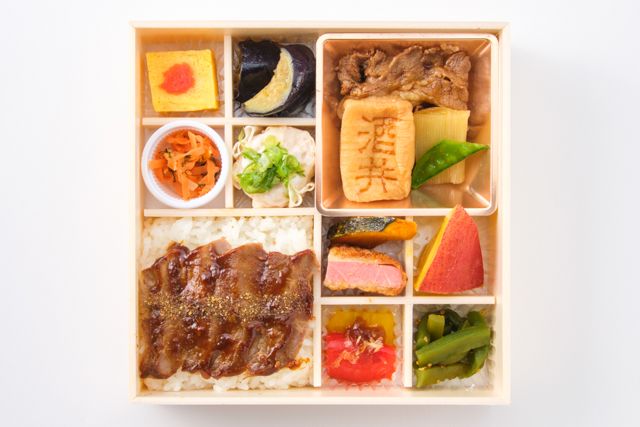 酒井商会（名古屋店）-サーロインステーキと牛すき焼き御膳