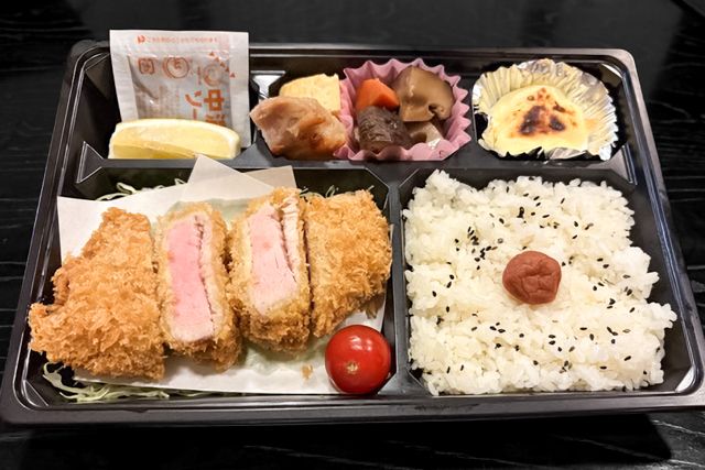 仕出し割烹空海-職人手作り豚ヒレカツ弁当