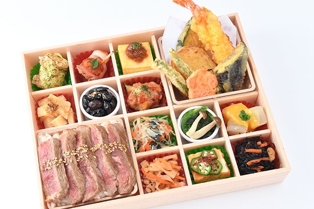 四季の味 莉匠庵 （神戸店）-彩り ステーキ重＆天麩羅