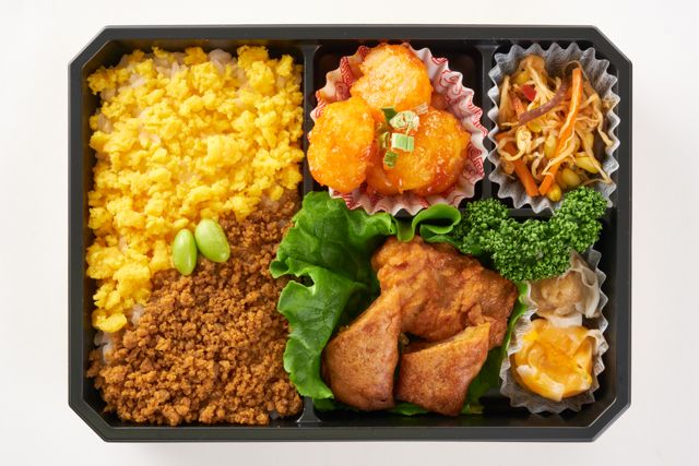 青山チャイナキッチン（福岡店）-海老チリソース＆2色ごはんのチャイナBOX