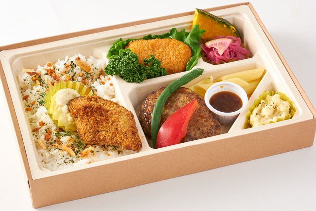 Kitchen Palette（福岡店）-本格ハンバーグと白身魚の香草パン粉焼き弁当【白米】