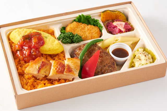 Kitchen Palette（福岡店）-とろとろ卵のオムライスとジューシーチキンステーキ弁当