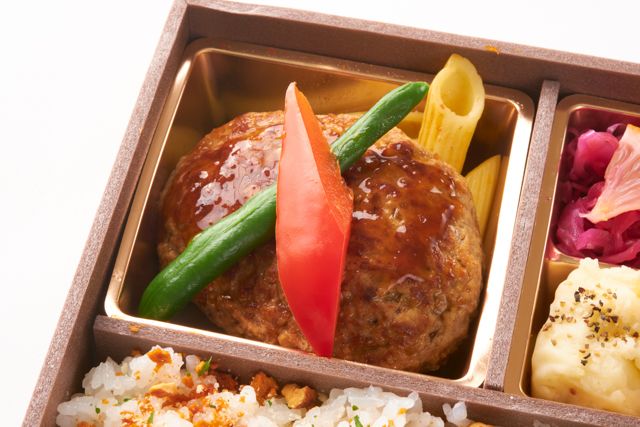 洋食亭 Silver spoon（福岡店）-ハンバーグステーキ・特製シャリアピンソース仕立て