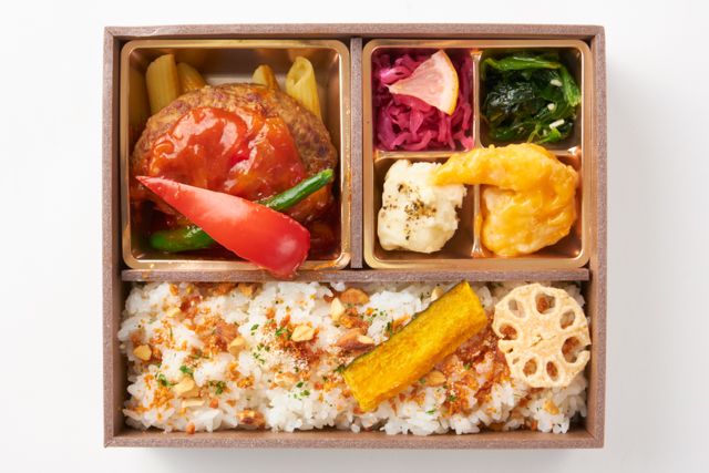 洋食亭 Silver spoon（福岡店）-ハンバーグステーキ・完熟トマトと農園野菜のソース