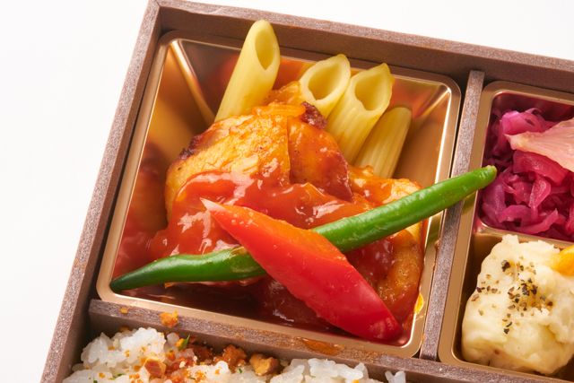 洋食亭 Silver spoon（福岡店）-若鶏のグリル・完熟トマトと農園野菜のソース