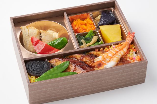 鮨・割烹 華やぎ（東京店）-うなぎと海老の華ちらし御膳～鰆の西京焼き～