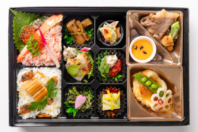 赤坂料亭「球磨川」-【熨斗対応可】【2025年秋冬】厳選蟹めしと秋香る一口黒毛和牛すき焼き 卵黄トリュフソース