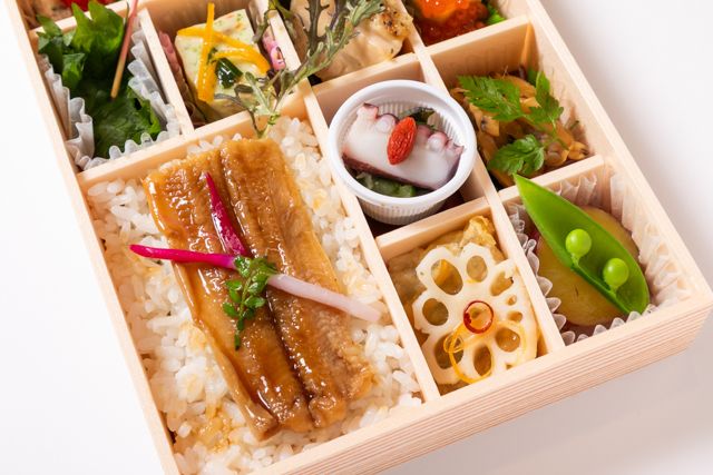赤坂料亭「球磨川」-【熨斗対応可】【夏限定】十二のひと口しつらえ‐白米と穴子‐