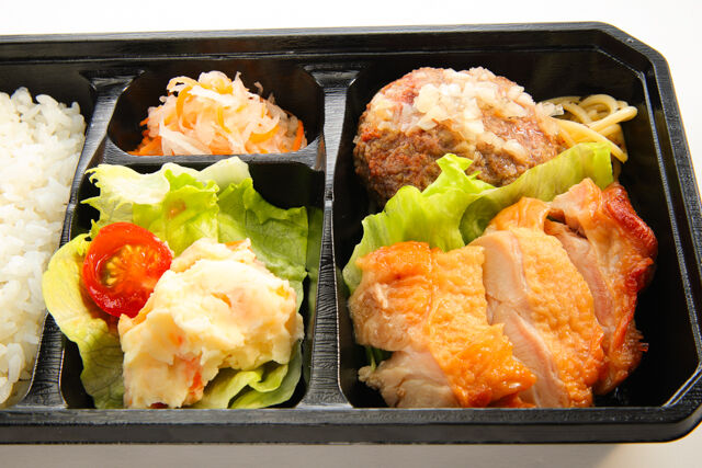 芦屋 麒麟堂-淡路牛ハンバーグと鶏の照り焼き弁当