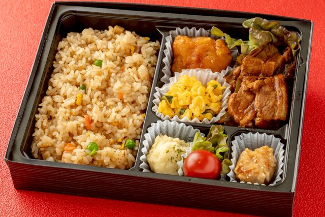 芦屋 麒麟堂-濃厚回鍋肉と本格炒飯弁当